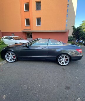 Mercedes Bennz E220CDI kabriolet blueefficiency - 3