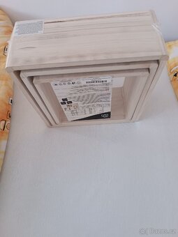 Poličky - 3