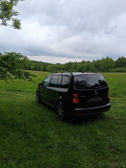 VW touran 1.9tdi 77kw 7 místný - 3