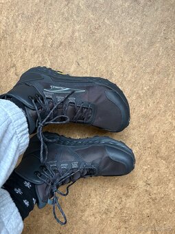 pohorky (boty na trail) - Altra Timp GTX 42,5 - 3