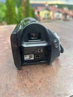 HD kamera Panasonic HDC-TM700 - 3