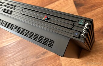 Sony Playstation 2 FAT (SCPH-30003R) černá - 3