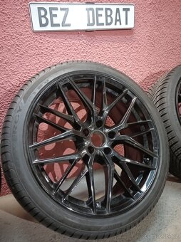 Alu Raederwerk RW0.1 Black 19" s pneu 235+255/35 - 3