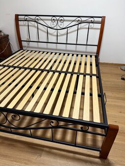 Postel 180 x 200 - dreveno kovova krasa - 3