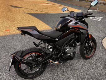 CF moto 300 NK - 3