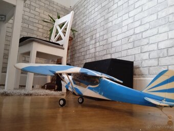 Letadlo na ovládání bez ovladače 2.4ghz - 3