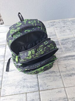 Prodám školní batoh Coolpack - 3