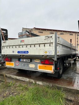 Nákladní přívěs - 3