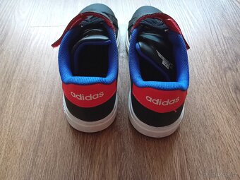 Adidas vel.33 - 3
