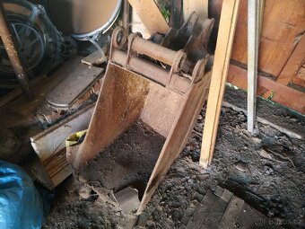 BĚLORUS TRAKTORBAGR - 3