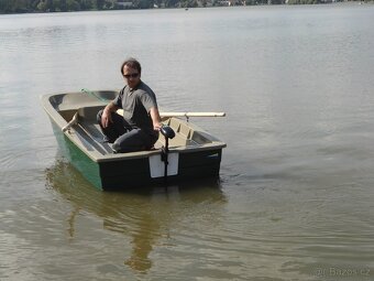 Malý lodní elektromotor - 3