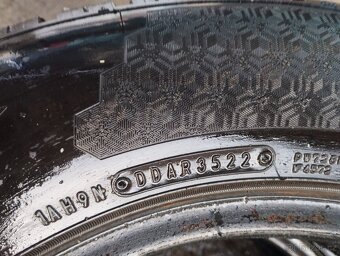 Zimní pneu 195/65/15 DOT-3522 - 3