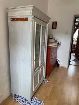 Starožitné skříně - 3