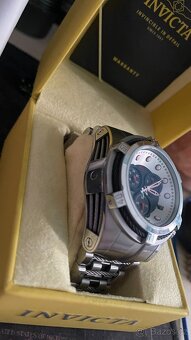 Invicta Bolt Zeus - 3
