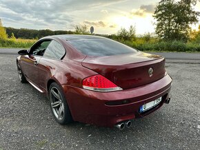 BMW M6 nahradni dily E63 V10 - 3