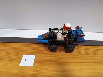 LEGO Space 6831 Message Decoder - 4 - 3