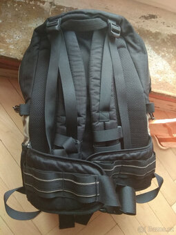batoh dvoukomorový LowePro Rover Light - odolný - 3