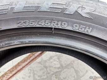 235/45/19 letni pneu CONTINENTAL a BRIDGESTONE 235 45 19 - 3