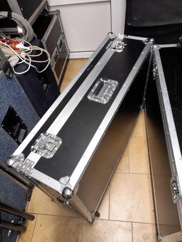 Soundcraft Si Compact 32+ stagebox 32R - 3