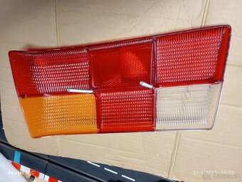 Levý zadní kryt světla, lampy BMW E12. K43386 - 3