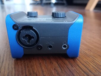 Zoom AMS-22 - 3