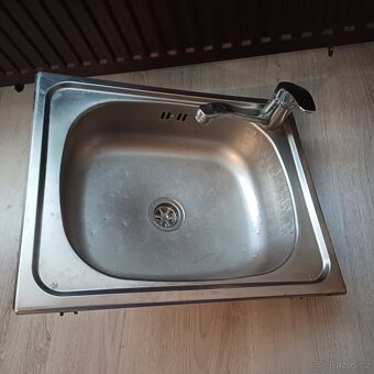 Kuchyňský dřez - 3