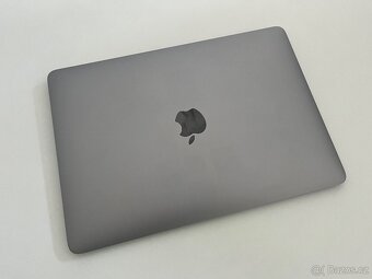 Apple MacBook 2017 - 12" retina, i5 1,3 GHz, 8GB, 500GB SSD - 3