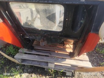 Zetor kabina  7011 - 3