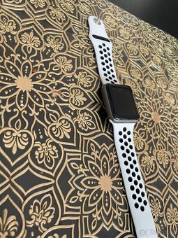 Apple Watch 3 40 mm - 3