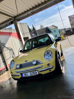 Mini Cooper R50 1.6 85kw (2003) - 3