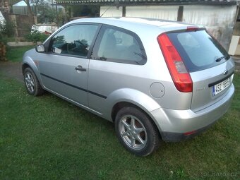 Ford fiesta - 3