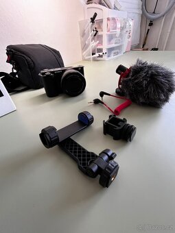 Digitální fotoaparát Sony ZV-E10 + 16-50 mm + doplňky - 3