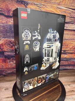 LEGO® Star Wars™ 75308 R2-D2 - 3