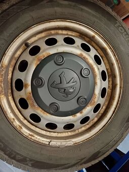 Sada celoročních pneumatik 215/65 R16 - 3
