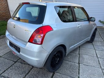 Suzuki Swift 1.3 GL Klima - 3