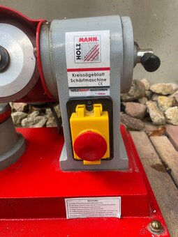 Bruska na pilové kotouče - 3