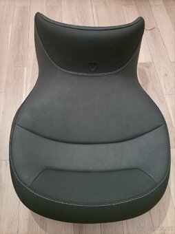 BMW r1150rt sedlo DDT Custom - 3