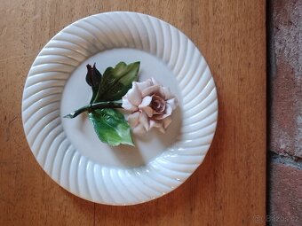 Závěsné talířky - 3