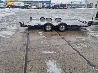 Brian James - autopřepravník - 3