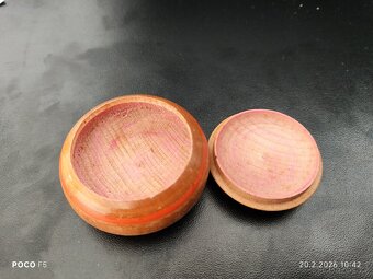 Malá  malovaná dřevěná krabička - 3