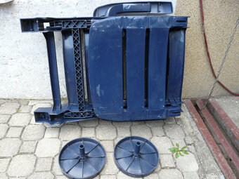 Skládací lehátko. - 3