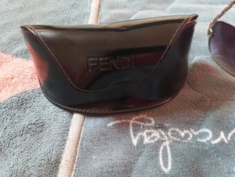 Sluneční brýle Vendi - 3