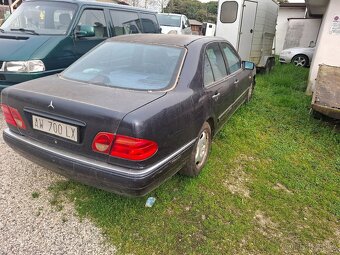 Mercedes E 210 300TD 130kw r.v.1998 - 3