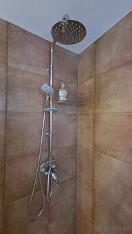 Sprchový kout s keramickou vaničkou - 3