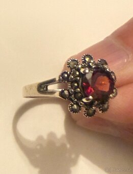 Stříbrný prsten přírodní granát, markazity - 3
