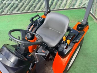 Malotraktor 4x4 Kubota JB18 - 3