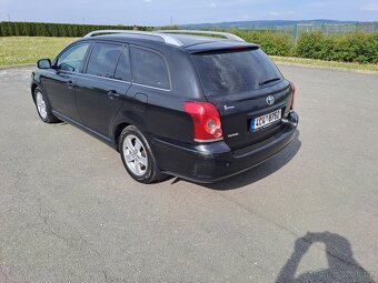 Toyota Avensis  2.0 D4D 93 kw - 3