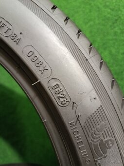 4ks letni 225/45/17 Michelin - 3