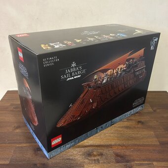 LEGO 75397 UCS Jabba's Sail Barge - 3