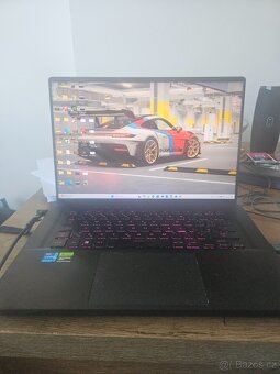 Asus zephyrus M16 - 3